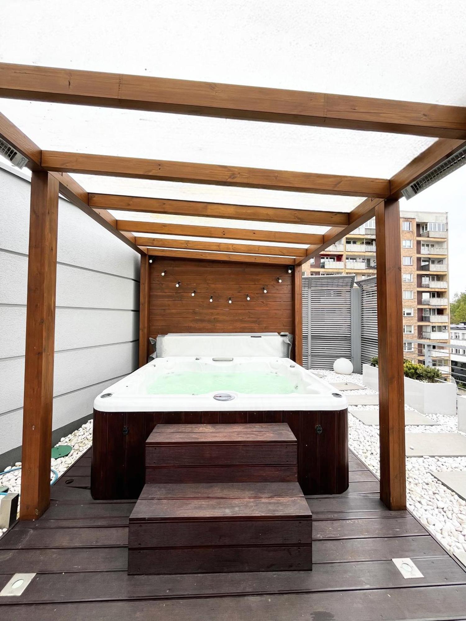 Luksusowy Apartament Z Jacuzzi By Jacek Budek Appartement Gdynia Buitenkant foto